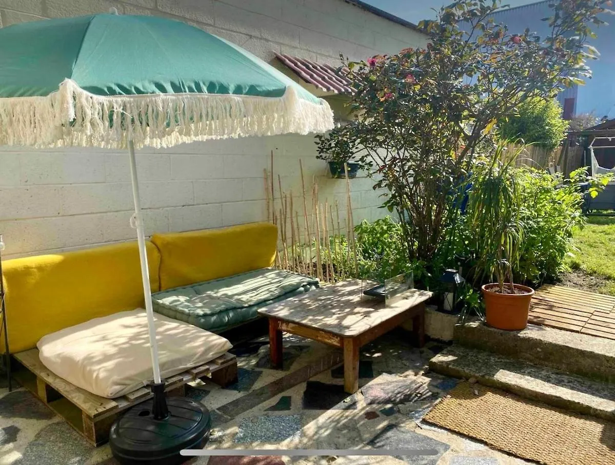 Holiday home Maison Avec Jardin A Lille - La Pepiniere France