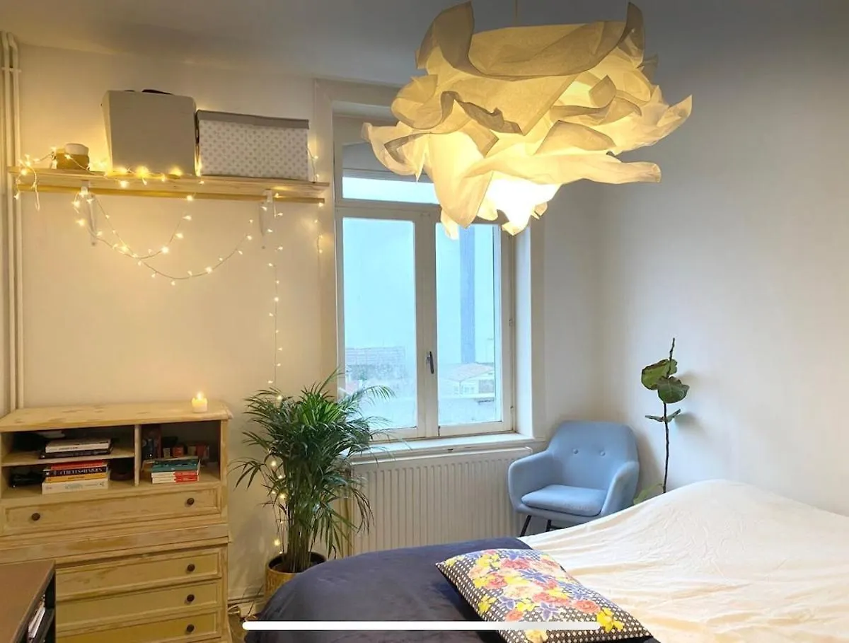Holiday home Maison Avec Jardin A Lille - La Pepiniere